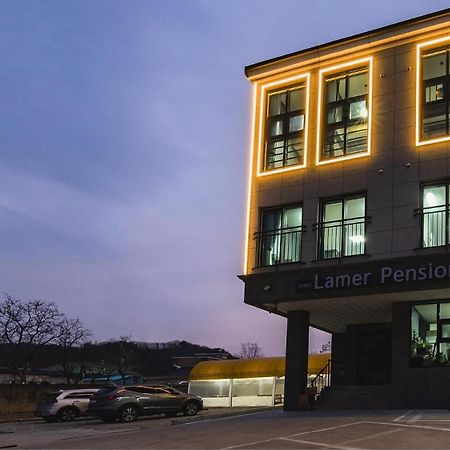 Samcheok Lamer Pension Exteriér fotografie