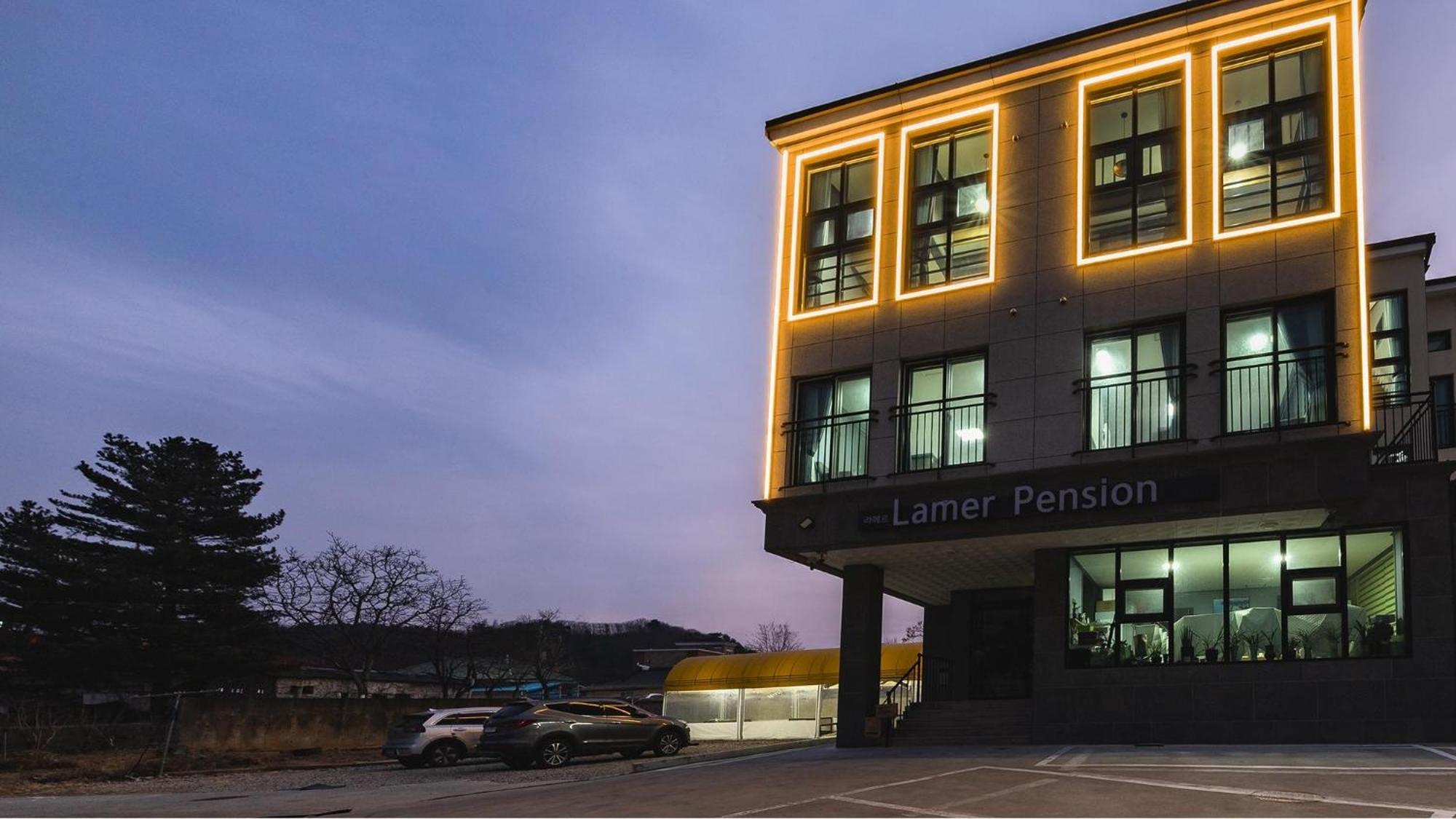 Samcheok Lamer Pension Exteriér fotografie